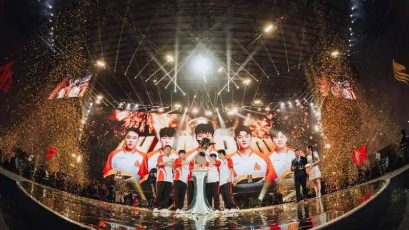 Bwin · 必赢(中国)唯一官方网站 装备与英雄定位的关系